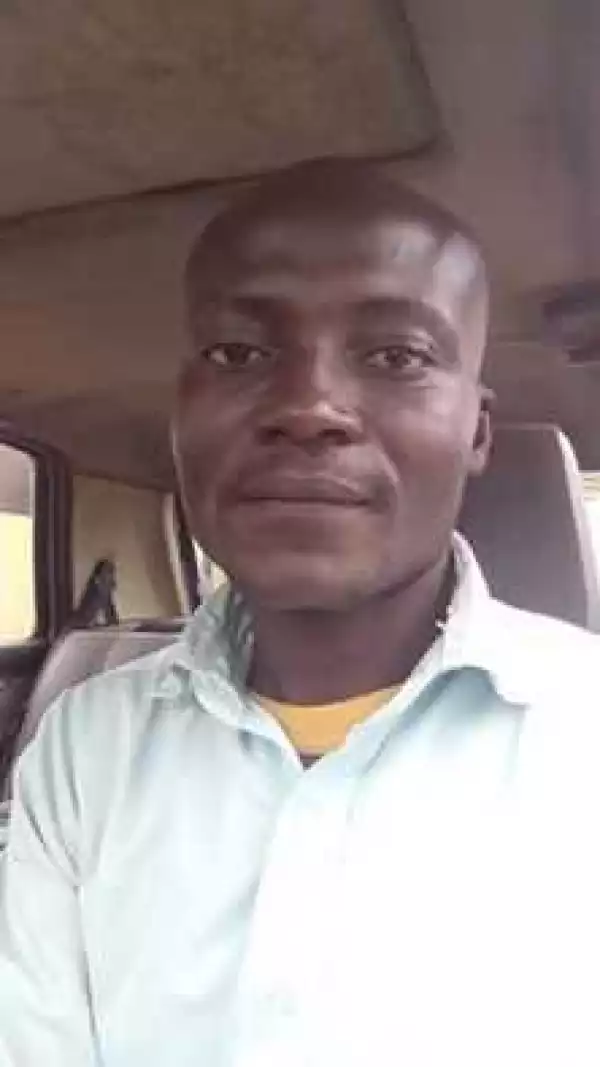 Good Samaritan! Broke Taxi Driver Returns Bag Containing N170k, Laptop & Other Documents Left In His Car [Photo]